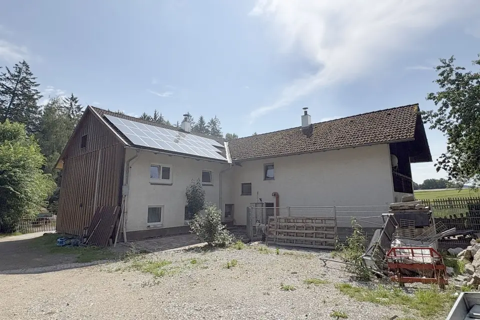 7 Zimmer Haus mit 254 m² in Deggendorf – Bild 3