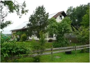 7 Zimmer Haus mit 150 m² in Weingarten – Bild 1