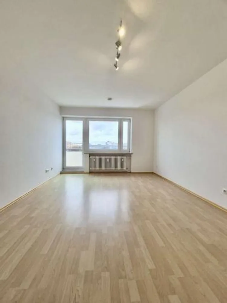 2 Zimmer Wohnung mit 53 m² in München – Bild 2