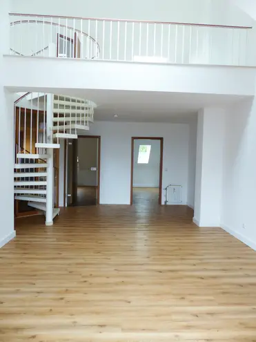 3 Zimmer Wohnung mit 93 m² in Düsseldorf – Bild 4