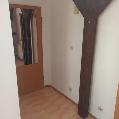 2 Zimmer Wohnung mit 47 m² in Halle (Saale) – Bild 3