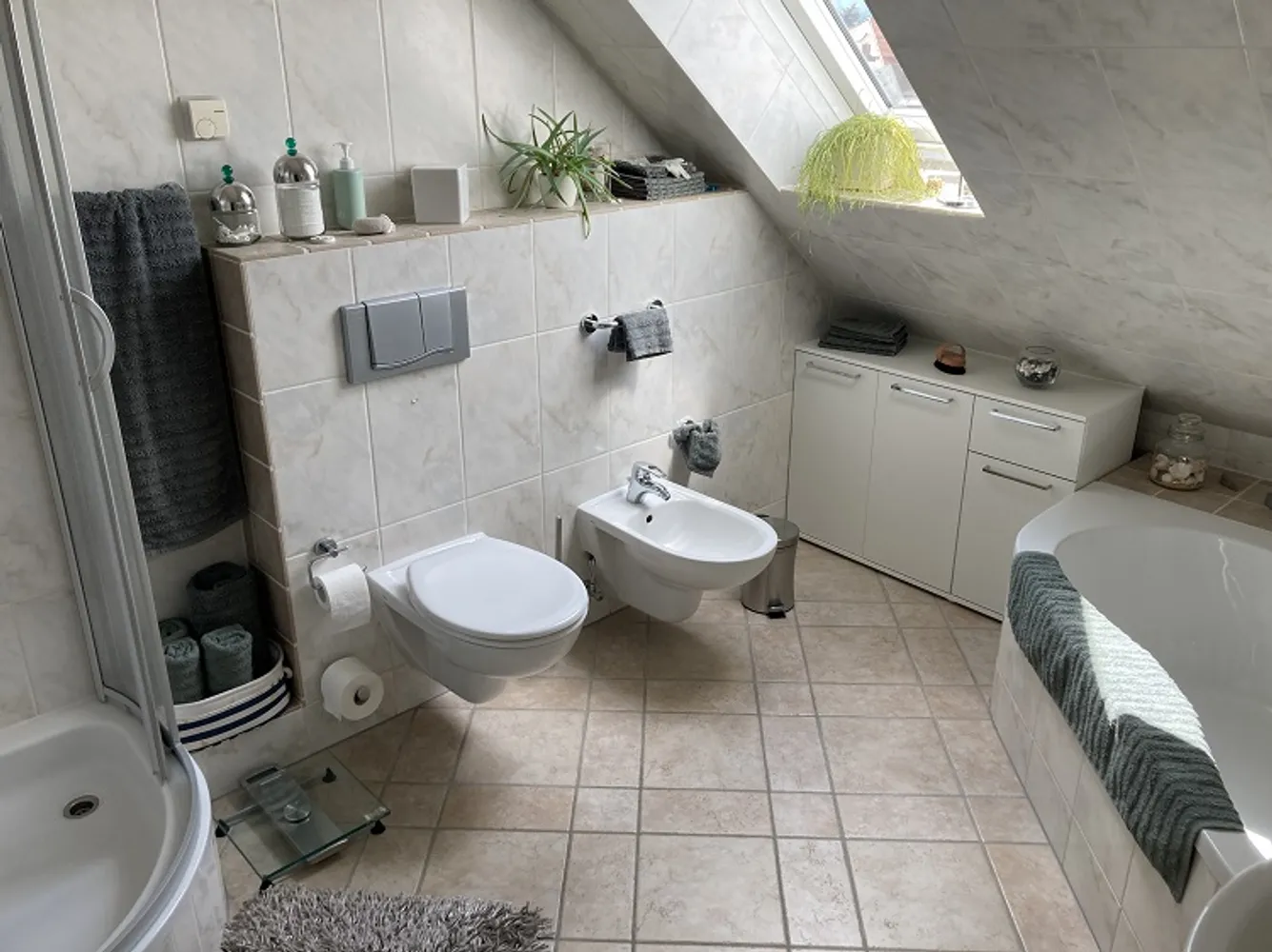 4 room apartment with 115 m² in Dresden – Photo 4