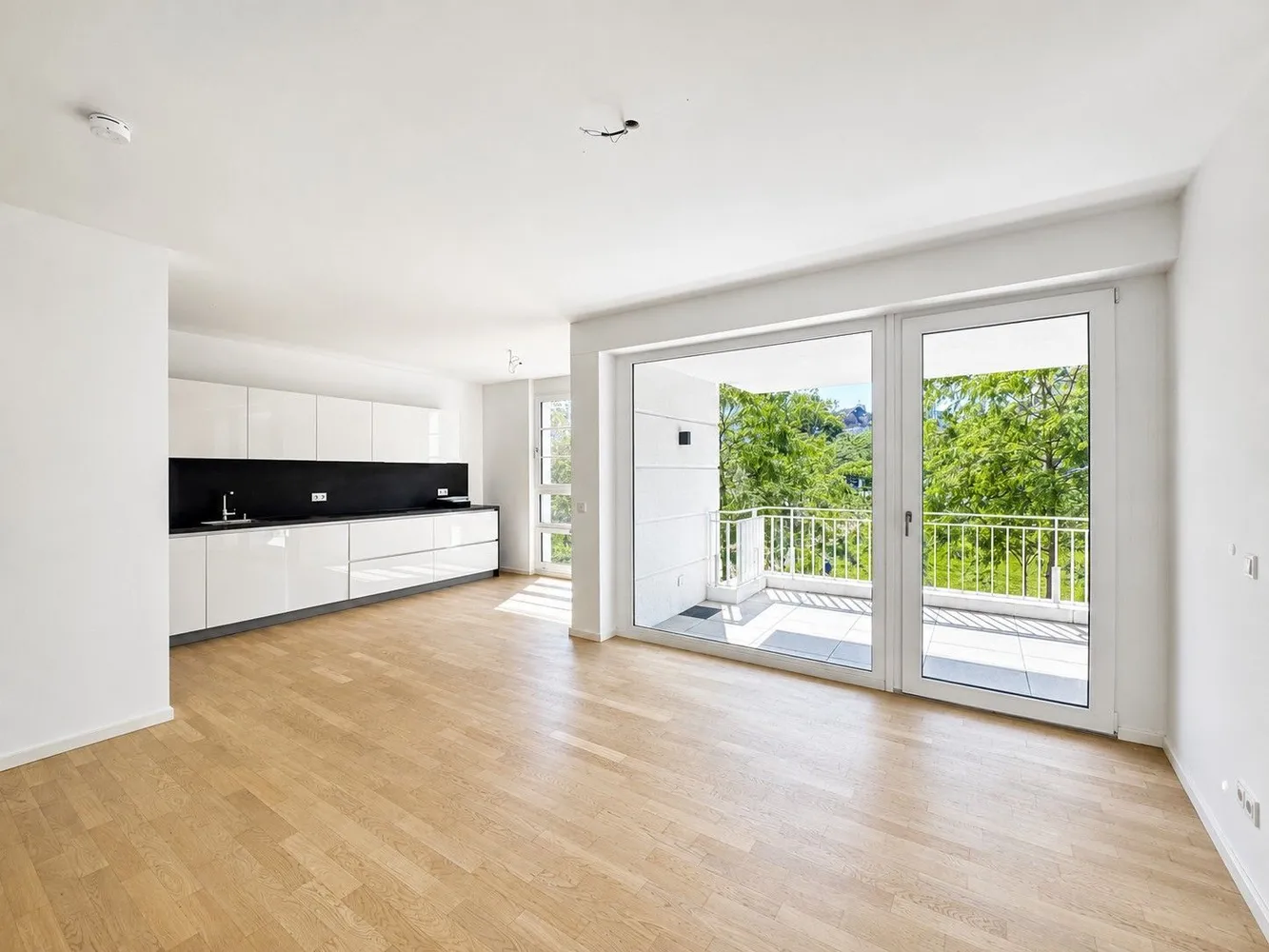 3 Zimmer Wohnung mit 93 m² in Düsseldorf – Bild 1