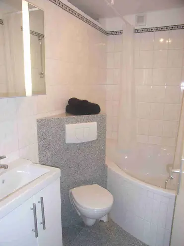 1 Zimmer Wohnung mit 32 m² in Wiesbaden – Bild 2