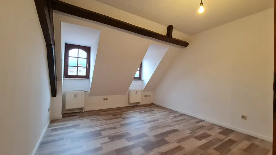2 Zimmer Wohnung mit 76 m² in Löbau – Bild 3