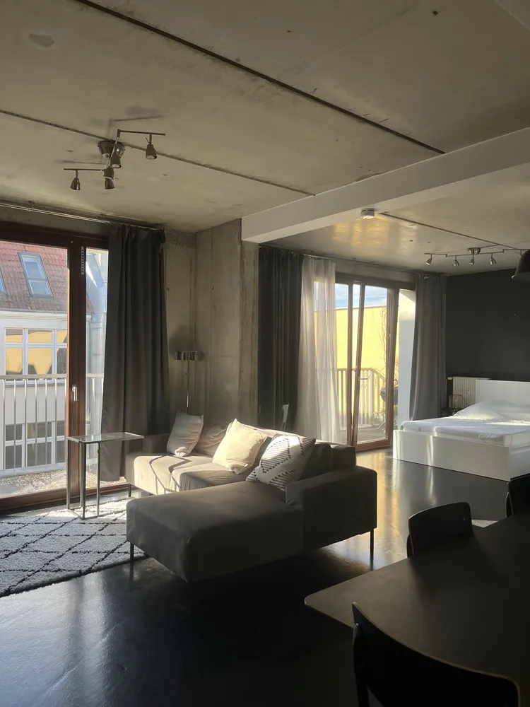 1 room apartment with 58 m² in Berlin – Photo 2