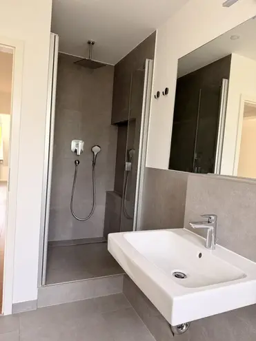 4 Zimmer Wohnung mit 100 m² in Frankfurt am Main – Bild 8