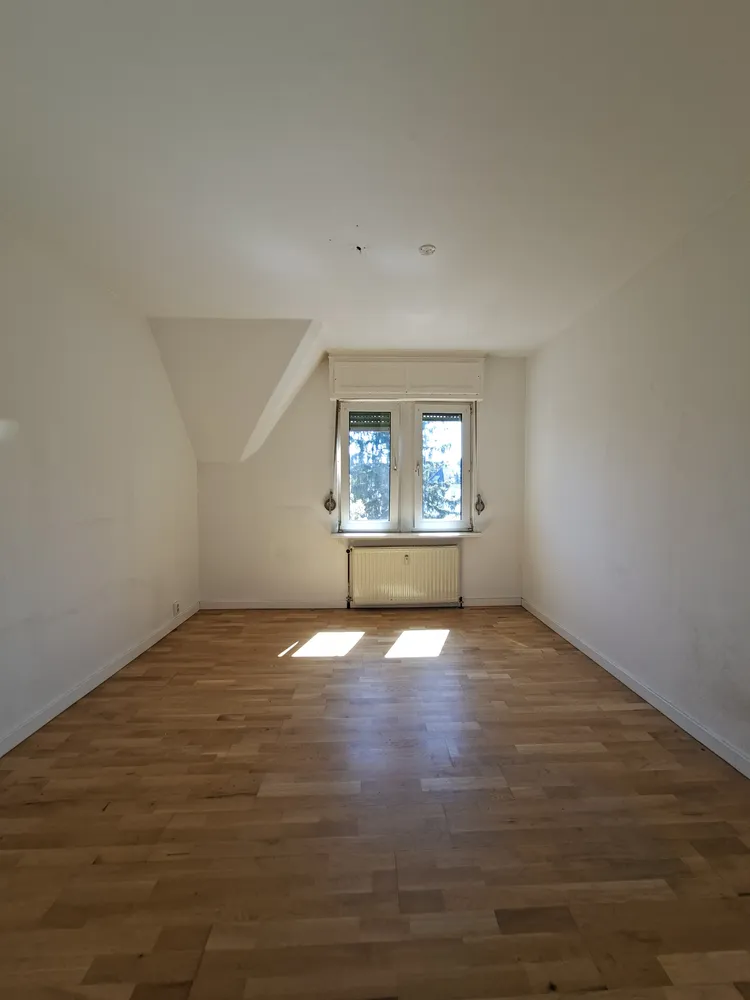 4 Zimmer Wohnung mit 85 m² in Frankfurt am Main – Bild 3