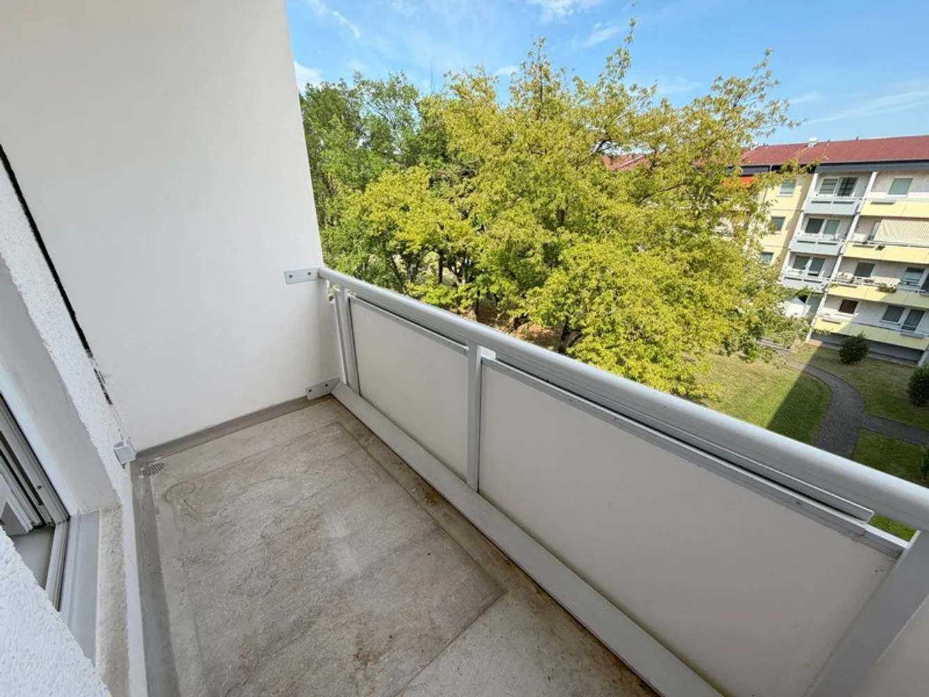 2 room apartment with 54 m² in Magdeburg – Photo 4