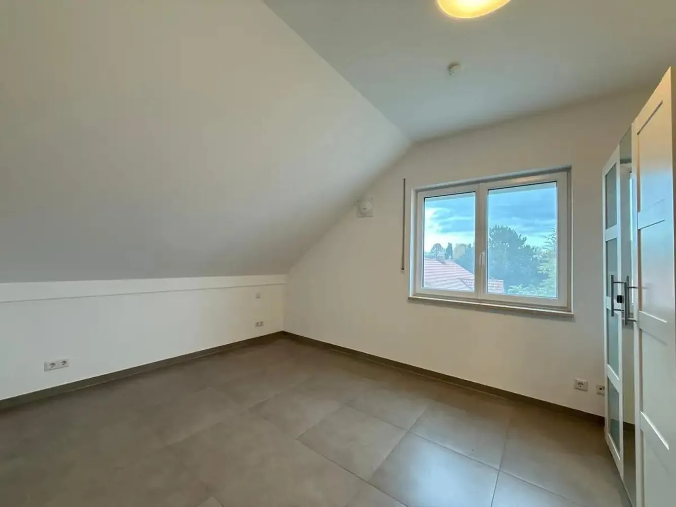 2 Zimmer Wohnung mit 60 m² in Ingolstadt – Bild 2