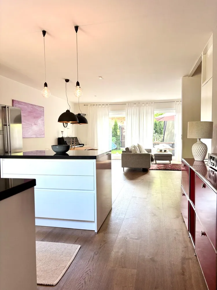 5 Zimmer Haus mit 140 m² in Hamburg – Bild 1