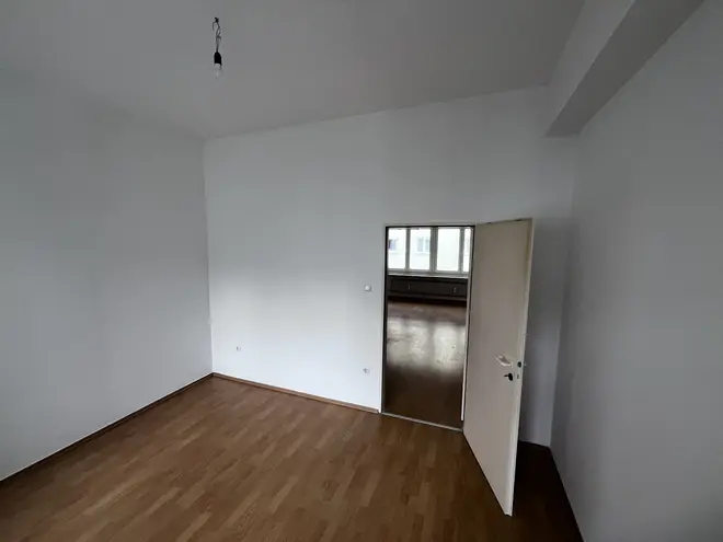 2 Zimmer Wohnung mit 55 m² in Augsburg – Bild 2