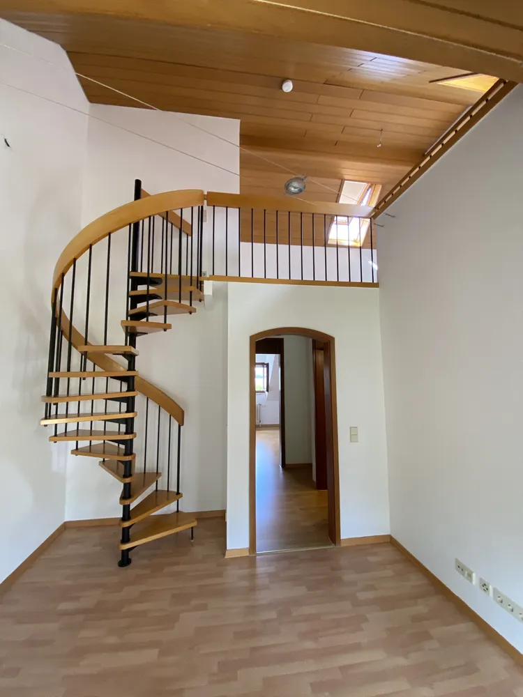 3 Zimmer Wohnung mit 60 m² in Stuttgart – Bild 2