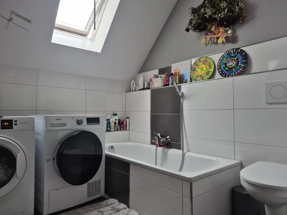 4 Zimmer Wohnung mit 143 m² in Würzburg – Bild 10