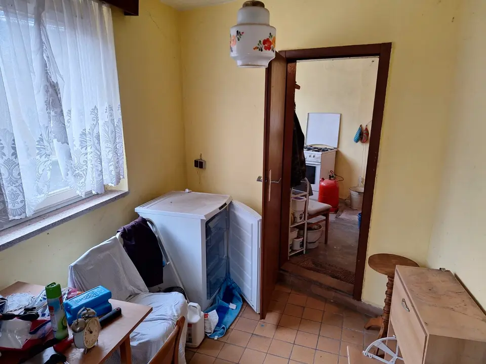 6 Zimmer Haus mit 140 m² in Halle (Saale) – Bild 2
