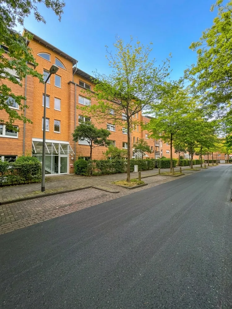 2 room apartment with 53 m² in Cologne – Photo 1