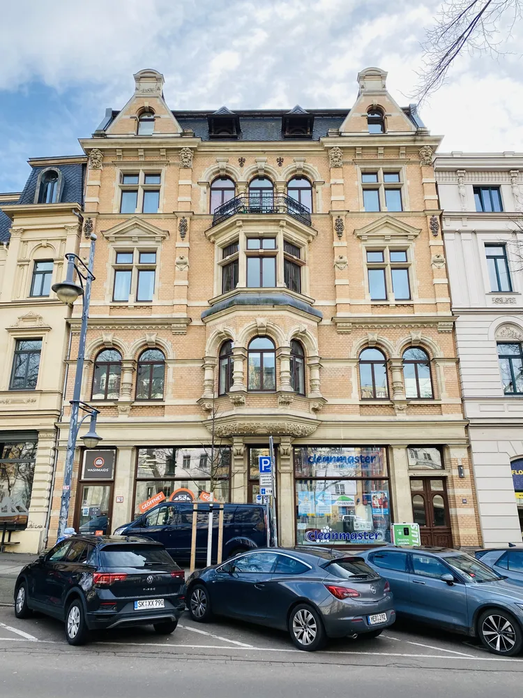2 Zimmer Wohnung mit 90 m² in Halle (Saale) – Bild 1