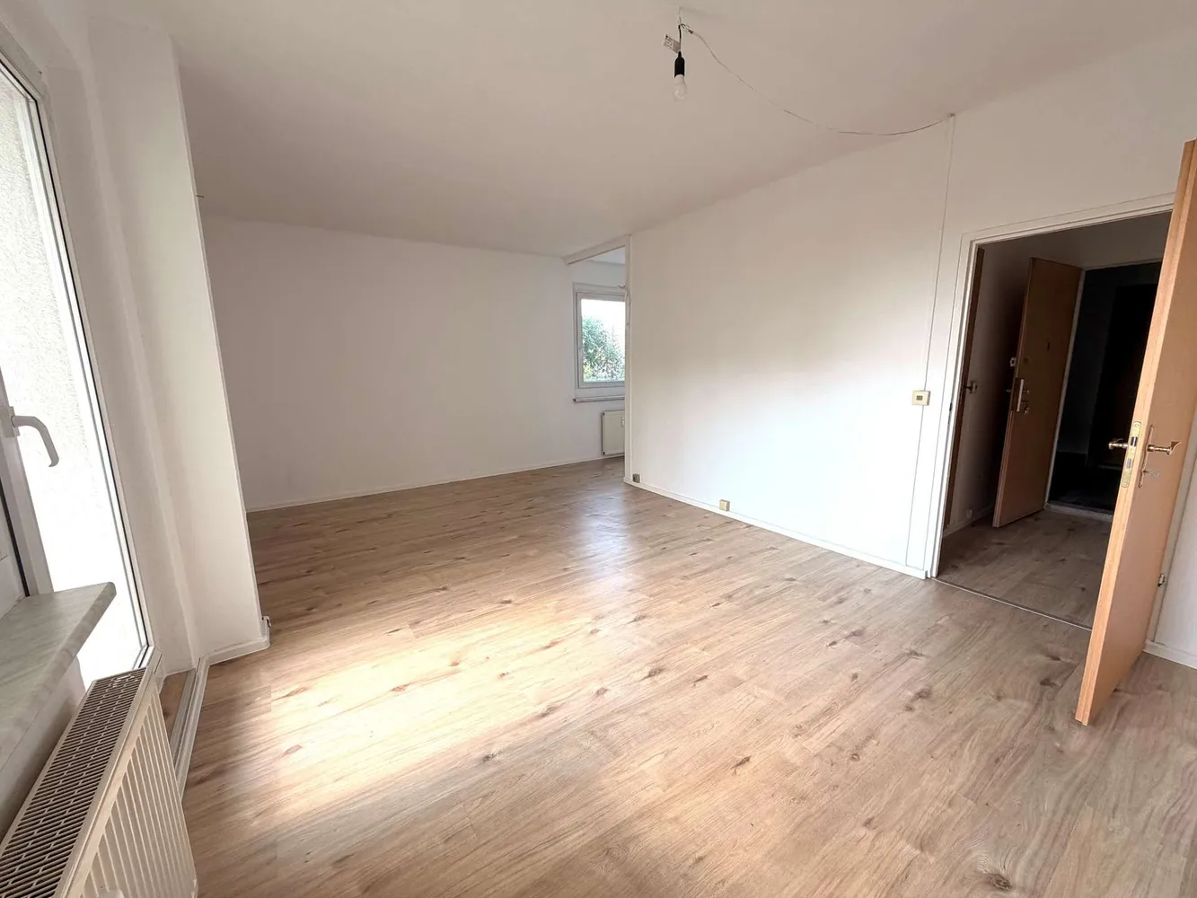 1 Zimmer Wohnung mit 35 m² in Plauen – Bild 1