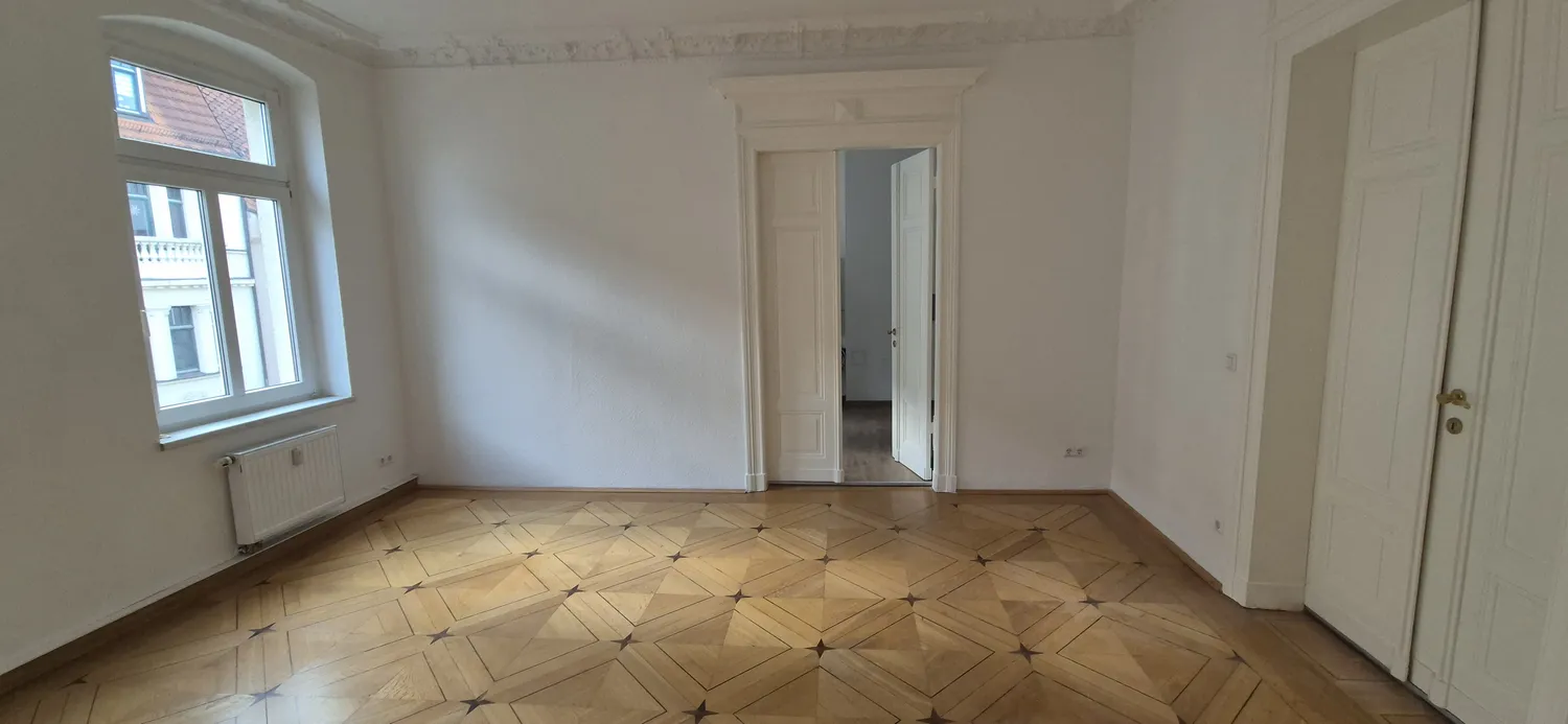 4 room apartment with 105 m² in Halle (Saale) – Photo 2