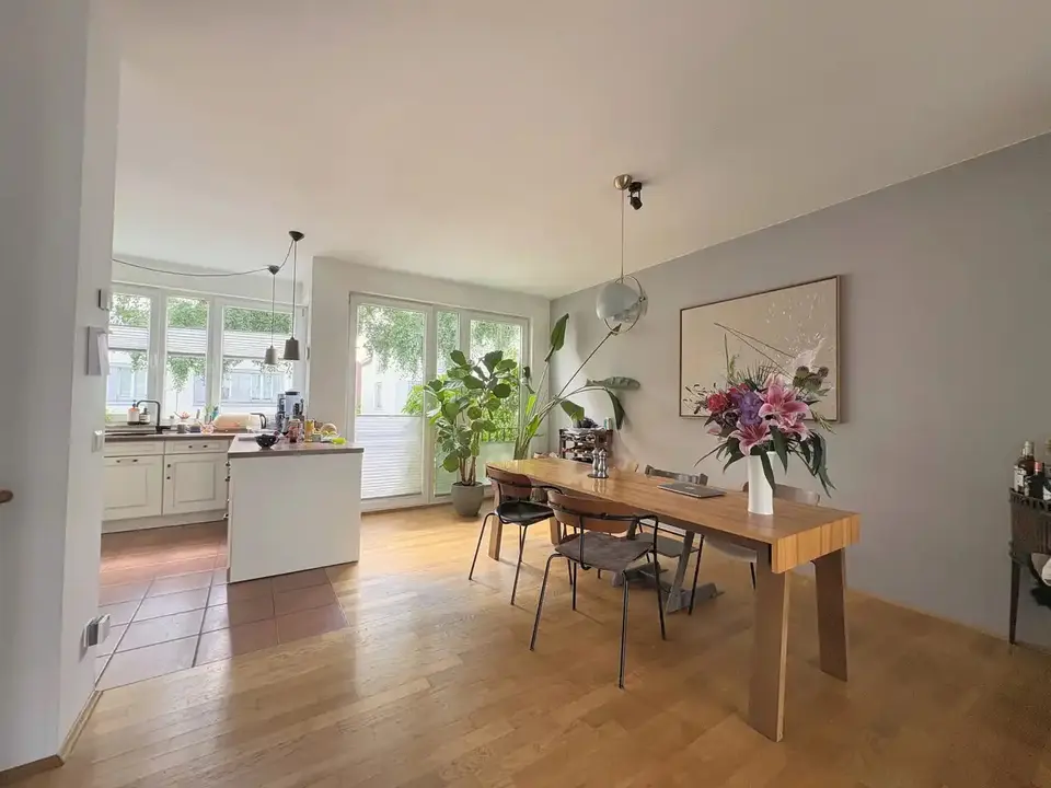 2 Zimmer Haus mit 150 m² in Berlin – Bild 4