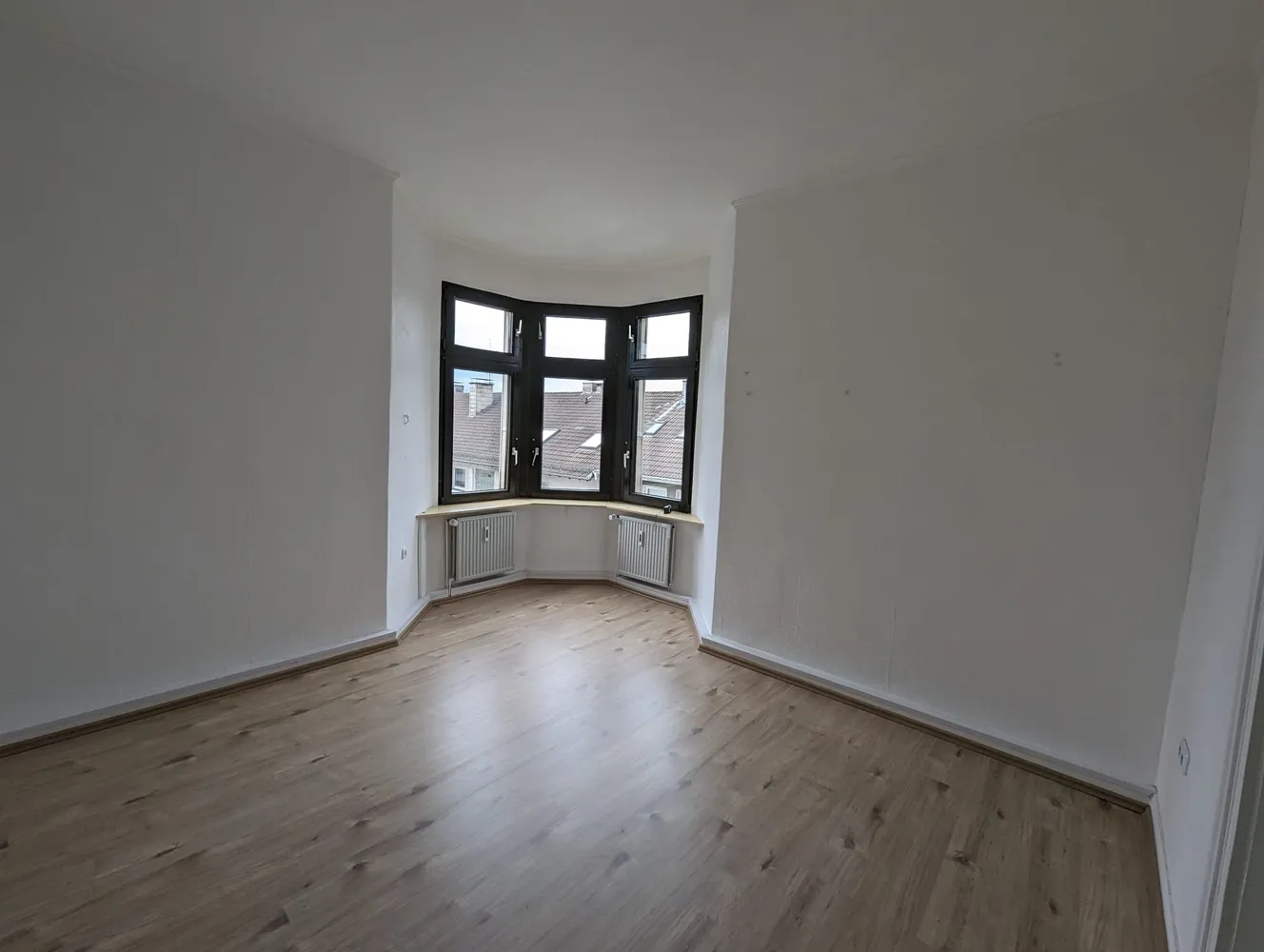 5 Zimmer Wohnung mit 80 m² in Wuppertal – Bild 2