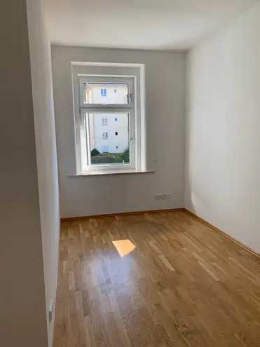 4 Zimmer Wohnung mit 130 m² in Frankfurt am Main – Bild 11