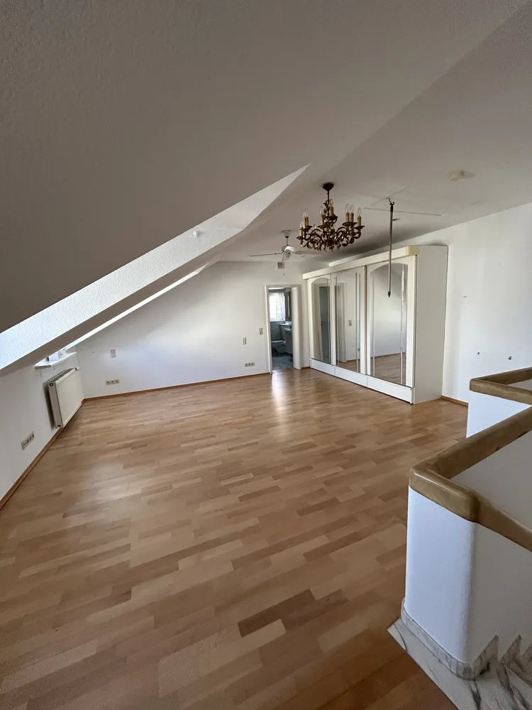 2 Zimmer Wohnung mit 78 m² in Wiesbaden – Bild 10