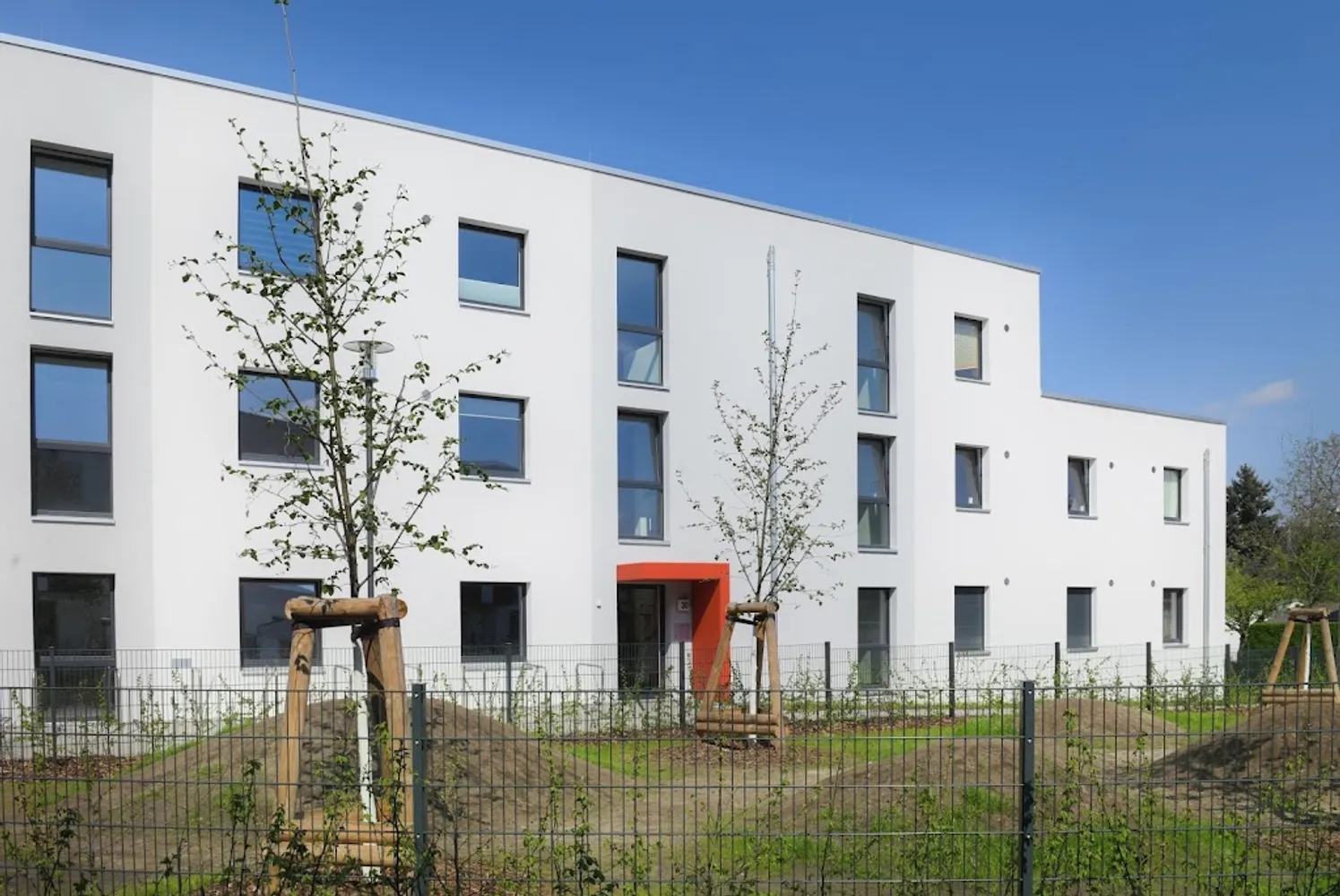 3 Zimmer Wohnung mit 75 m² in Berlin – Bild 2