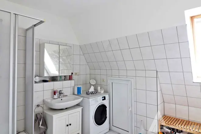 2 Zimmer Wohnung mit 58 m² in Halle (Saale) – Bild 8
