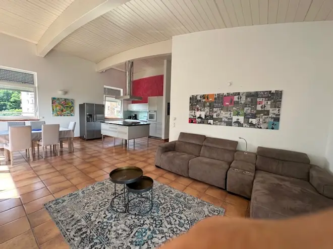 5 Zimmer Wohnung mit 135 m² in Wiesbaden – Bild 7