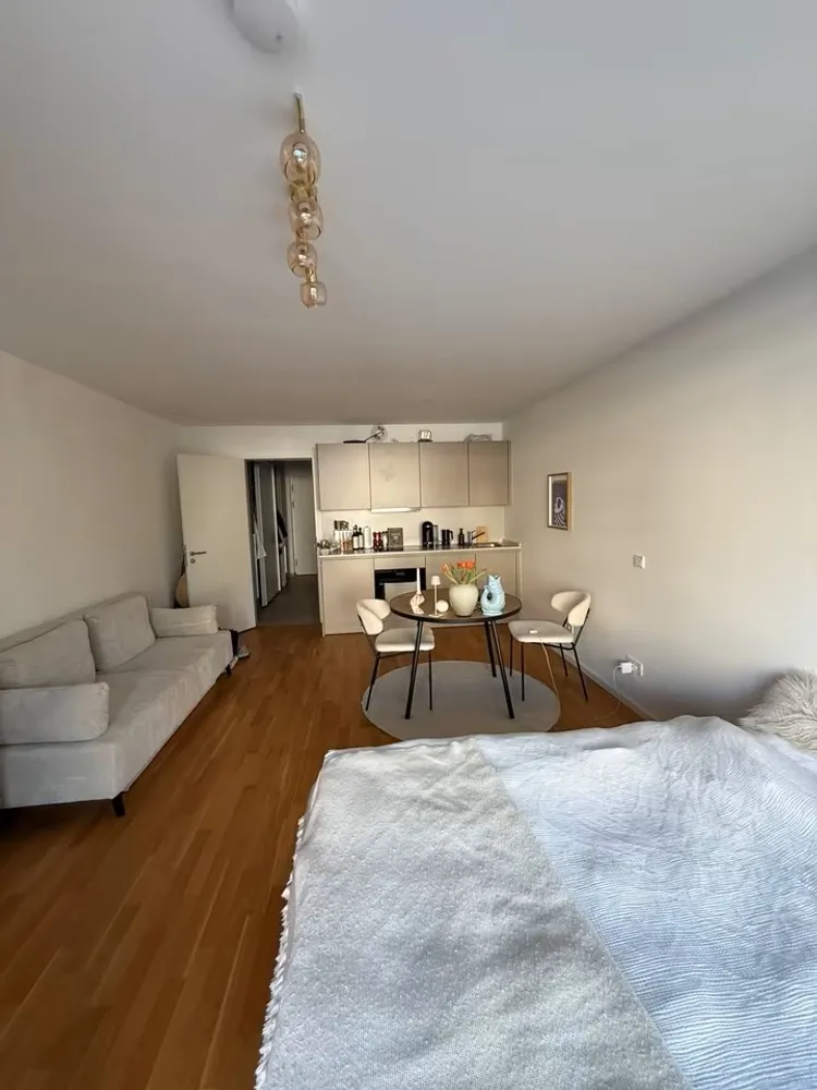 1 Zimmer Wohnung mit 40 m² in München – Bild 6