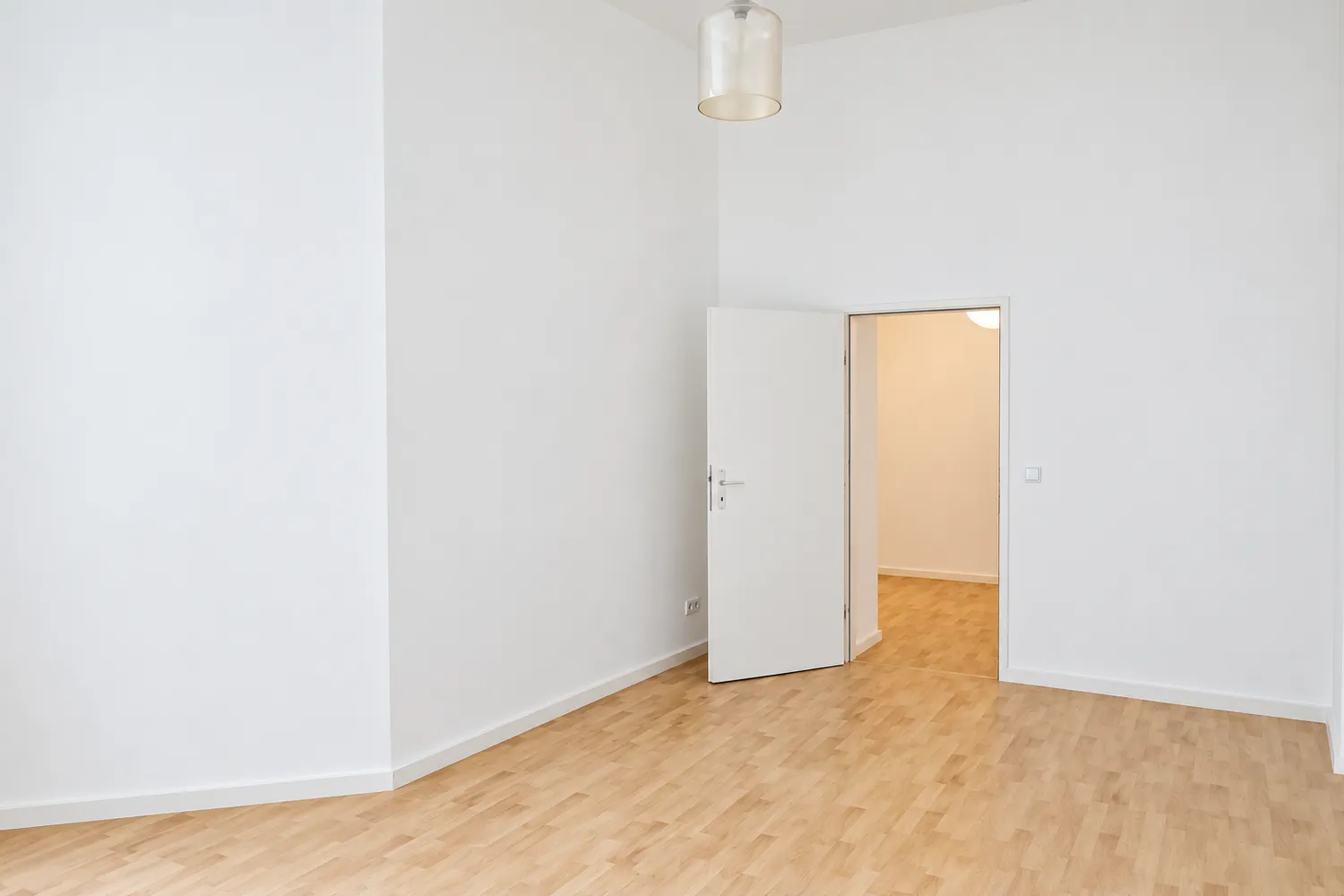 2 room apartment with 61 m² in Berlin – Photo 5