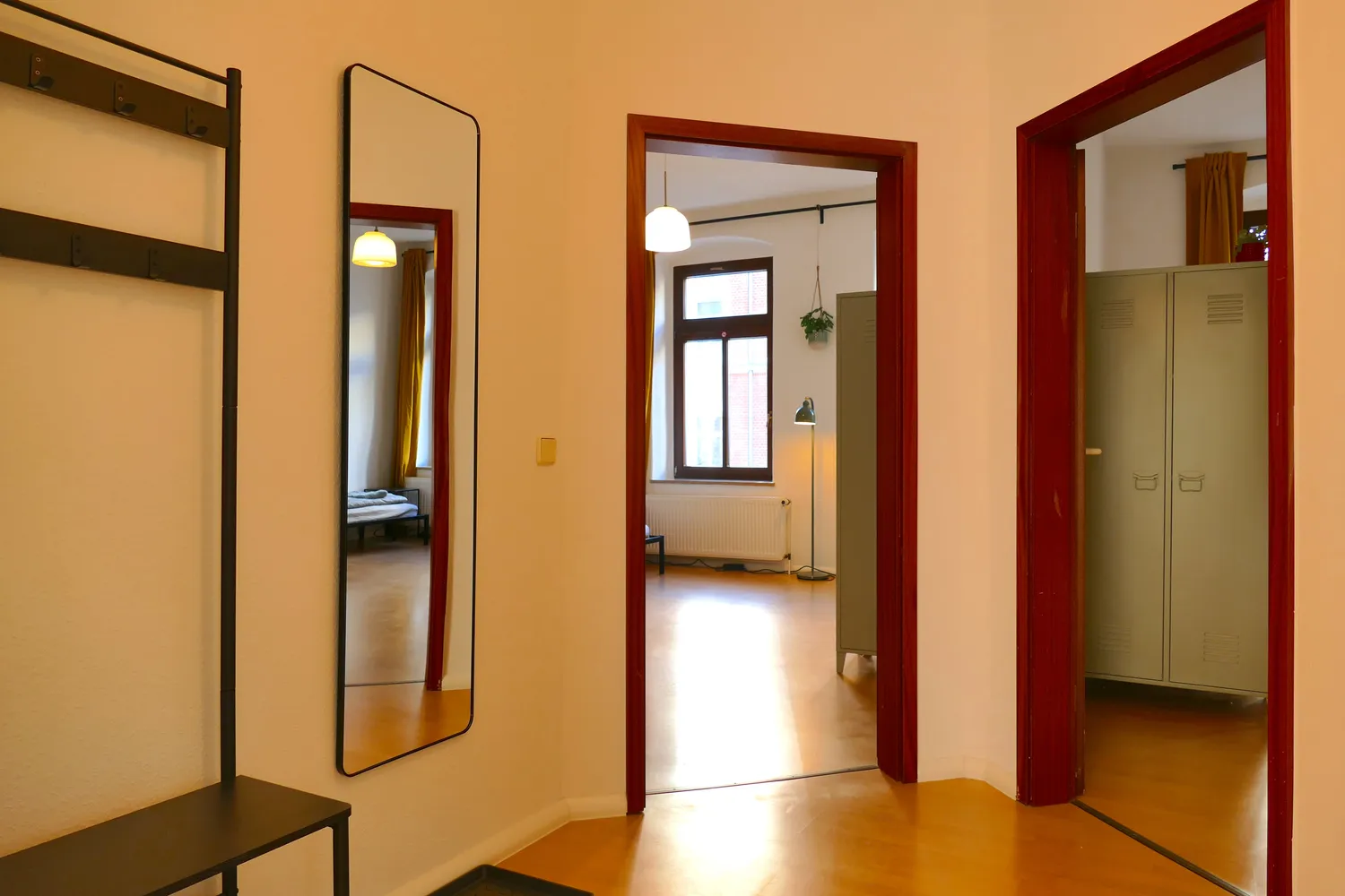 2 room apartment with 72 m² in Chemnitz – Photo 2