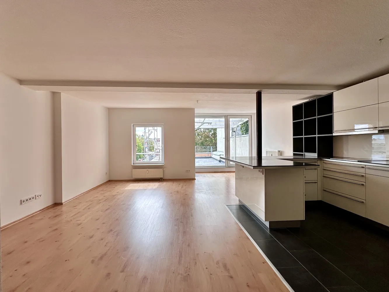 3 room apartment with 138 m² in Magdeburg – Photo 4