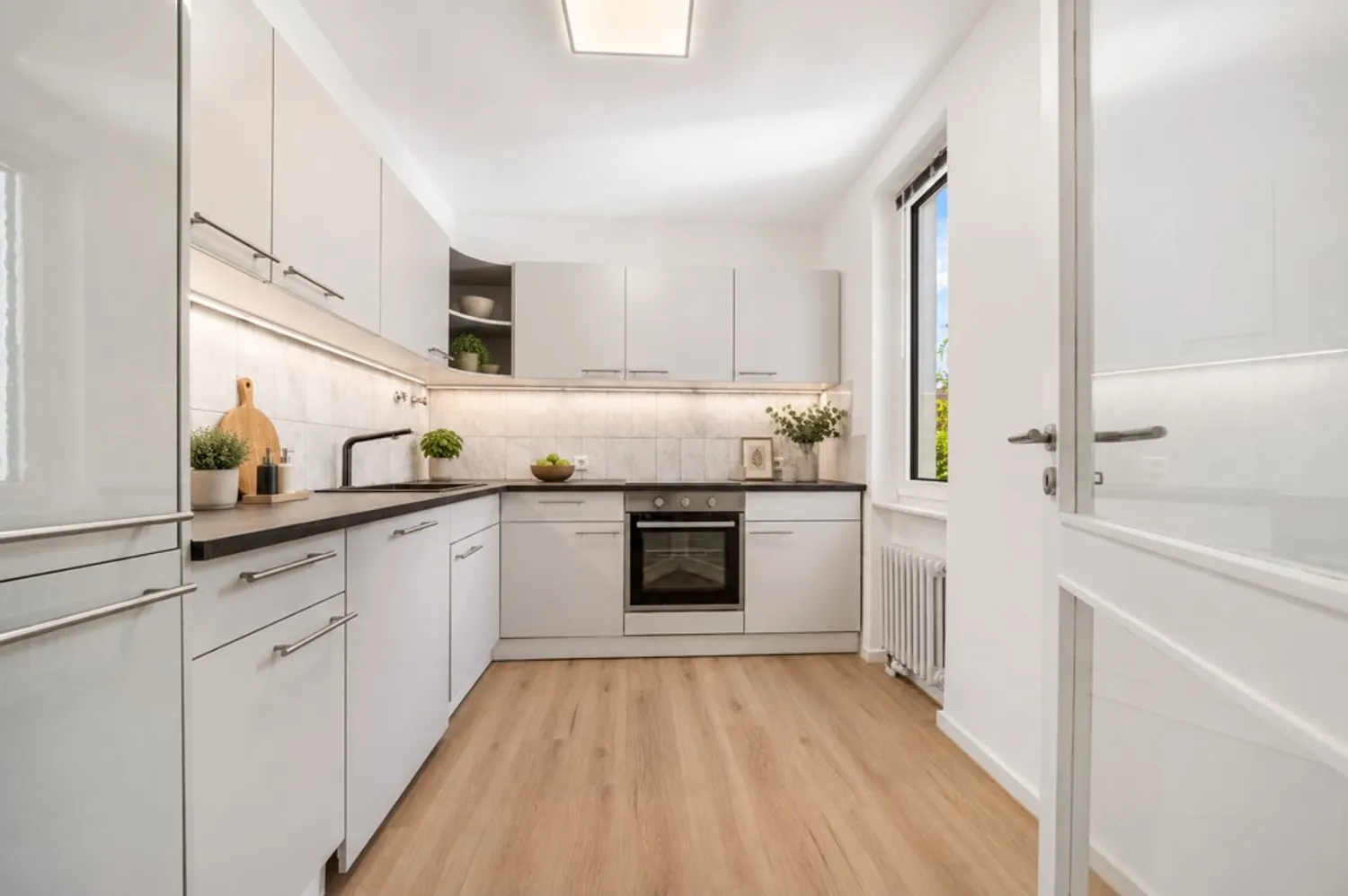 2 Zimmer Wohnung mit 75 m² in Düsseldorf – Bild 4