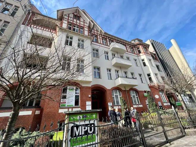 3 Zimmer Wohnung mit 116 m² in Berlin – Bild 1