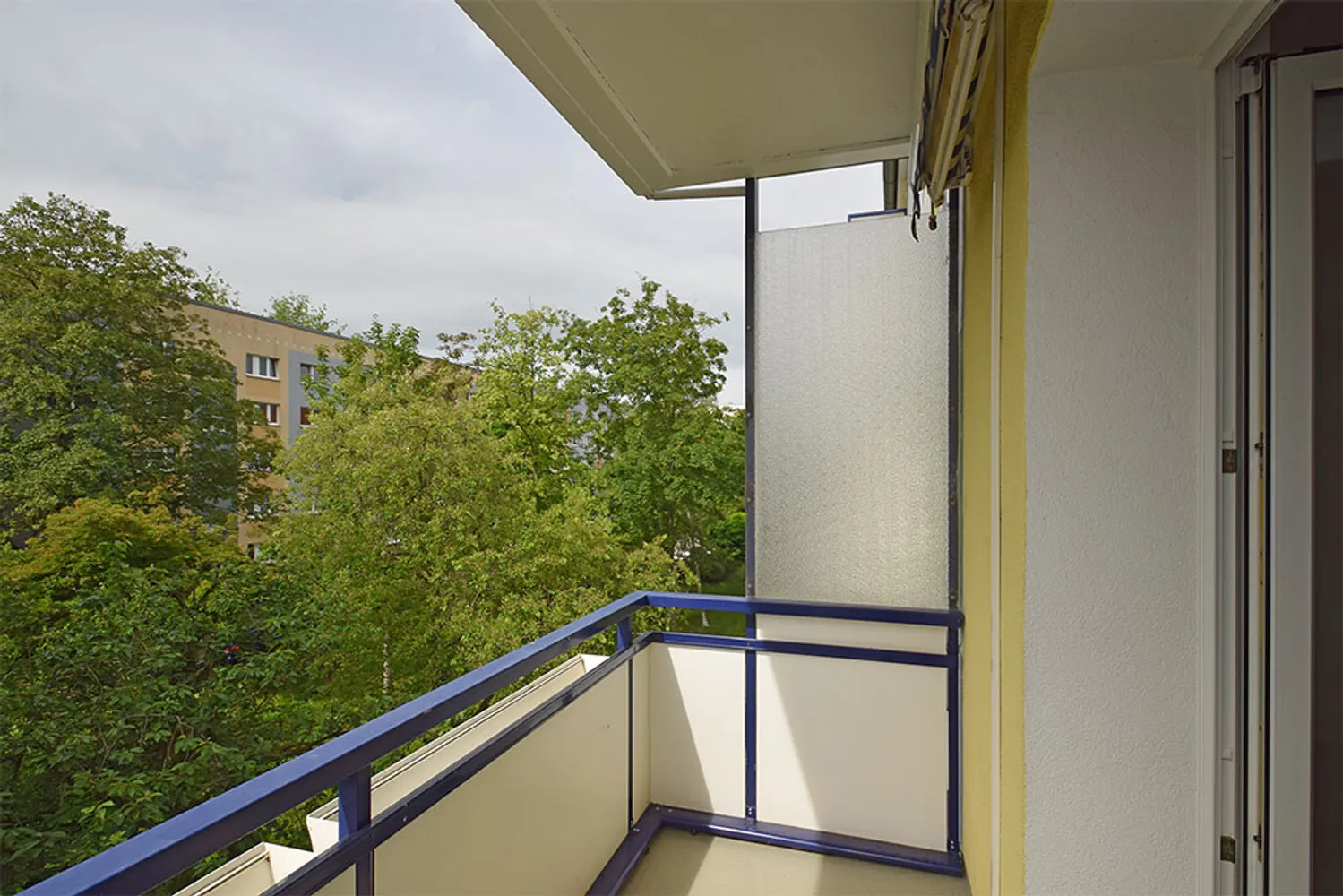 3 Zimmer Wohnung mit 59 m² in Halle (Saale) – Bild 1