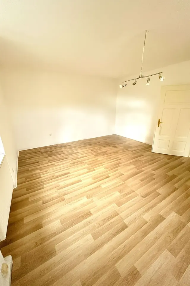 2 Zimmer Wohnung mit 45 m² in Sonneberg – Bild 2