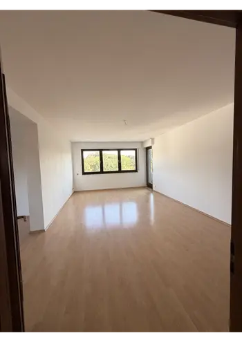 4 Zimmer Wohnung mit 106 m² in Solingen – Bild 2