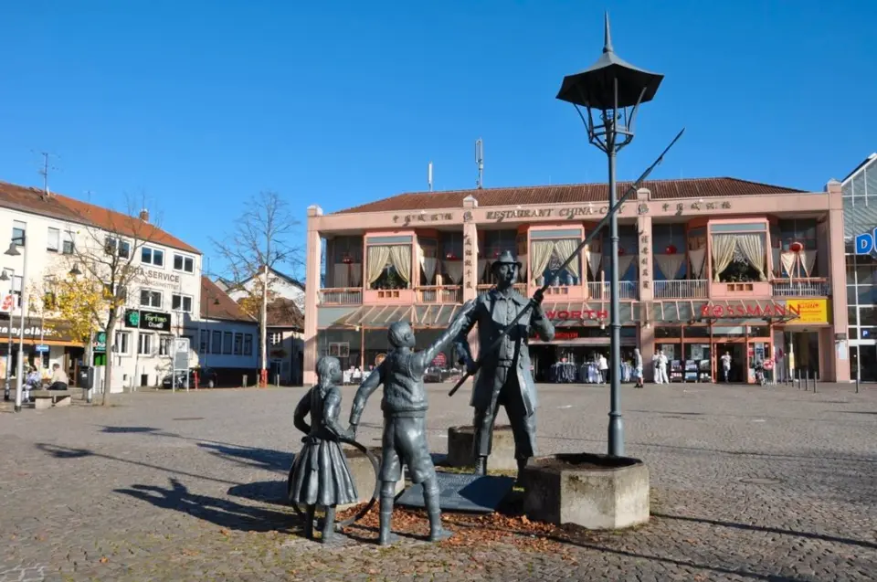 2 Zimmer Wohnung mit 16 m² in Saarbrücken – Bild 6