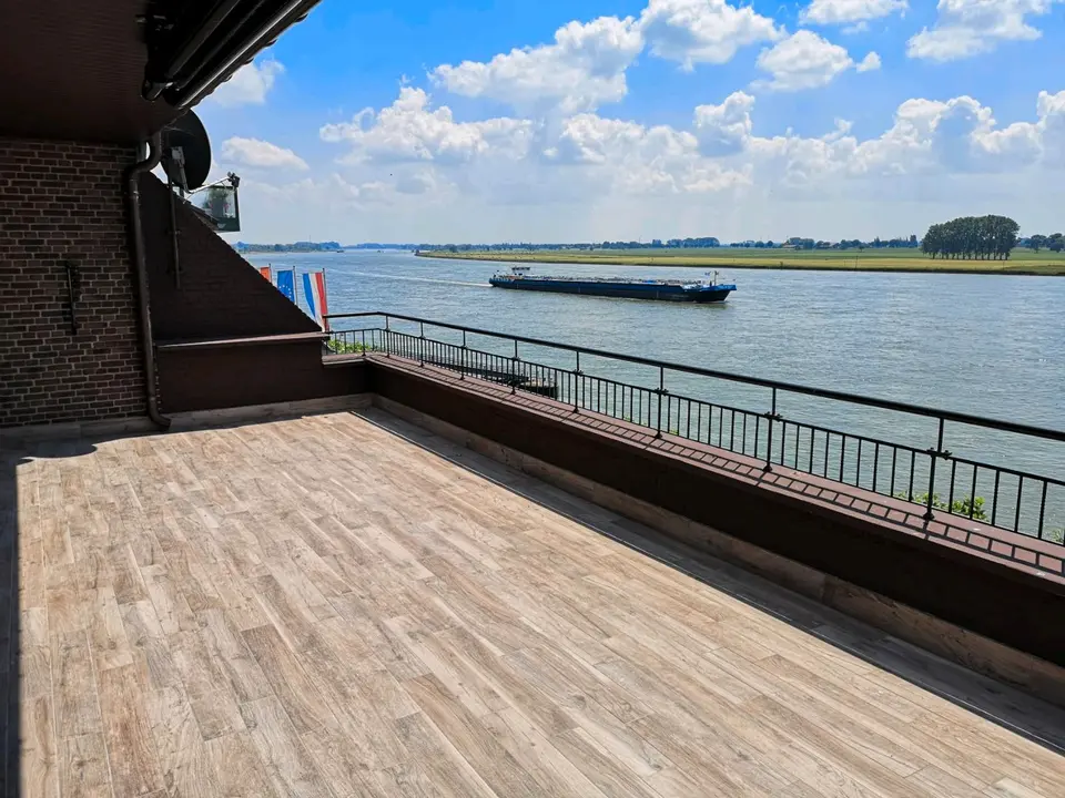 12 Zimmer Haus mit 357 m² in Emmerich am Rhein – Bild 3