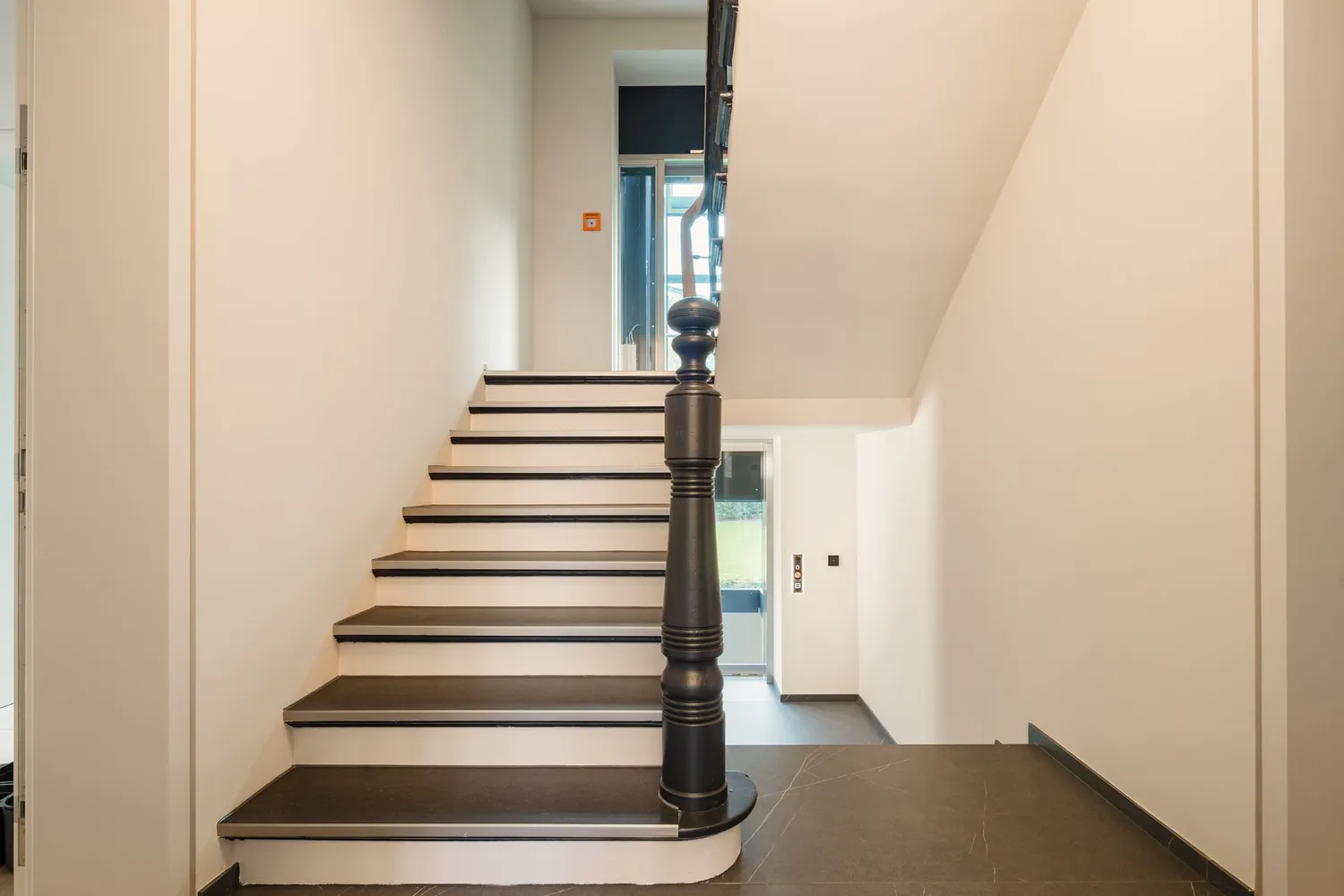 2 Zimmer Wohnung mit 49 m² in Hamburg – Bild 12