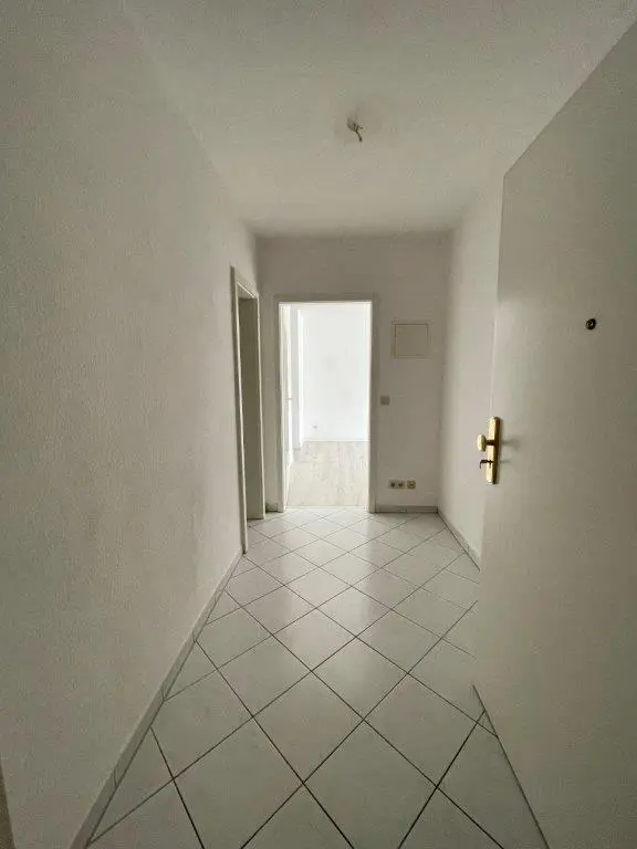 2 Zimmer Wohnung mit 39 m² in Zwickau – Bild 4