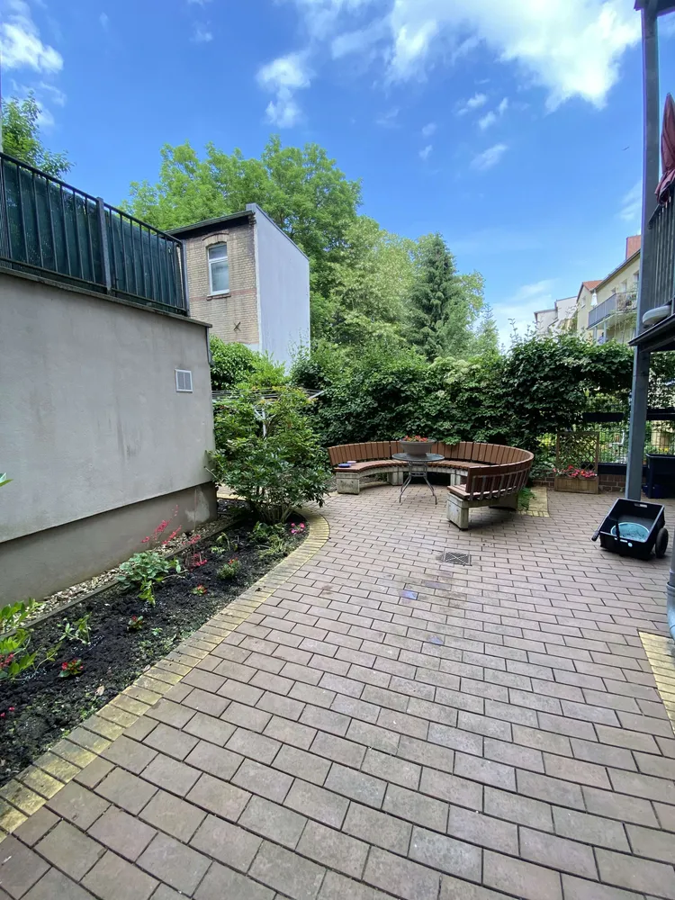 2 Zimmer Wohnung mit 70 m² in Halle (Saale) – Bild 2