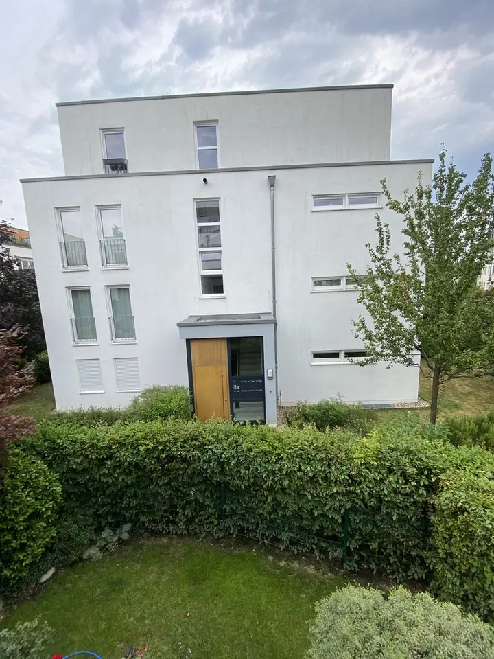 3 Zimmer Wohnung mit 85 m² in Bergisch Gladbach – Bild 2