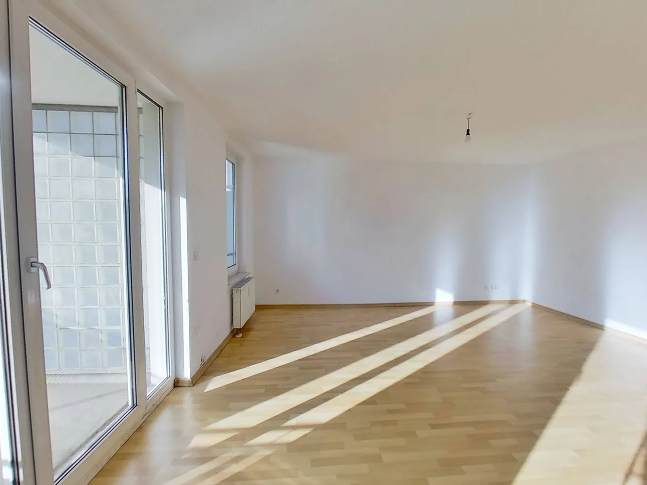 2 Zimmer Wohnung mit 60 m² in Hamburg – Bild 5