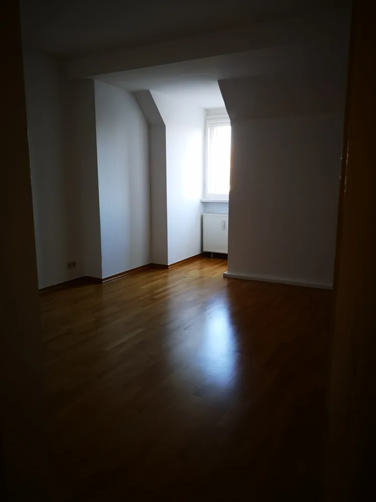 2 Zimmer Wohnung mit 94 m² in Leipzig – Bild 4