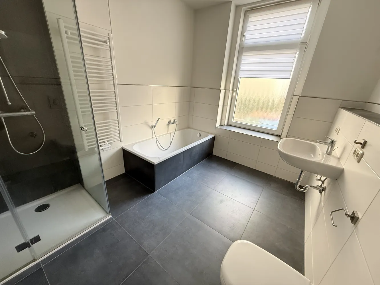 2 Zimmer Wohnung mit 77 m² in Görlitz – Bild 1