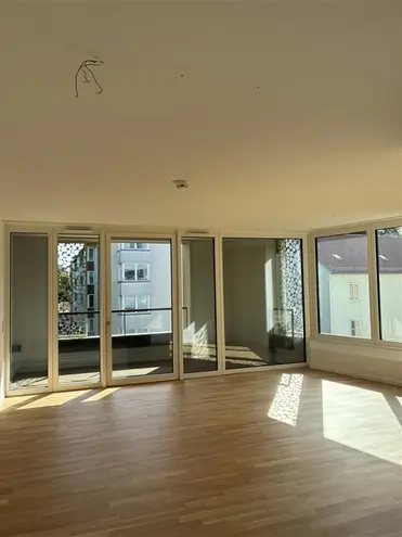 3 Zimmer Wohnung mit 127 m² in Hannover – Bild 1