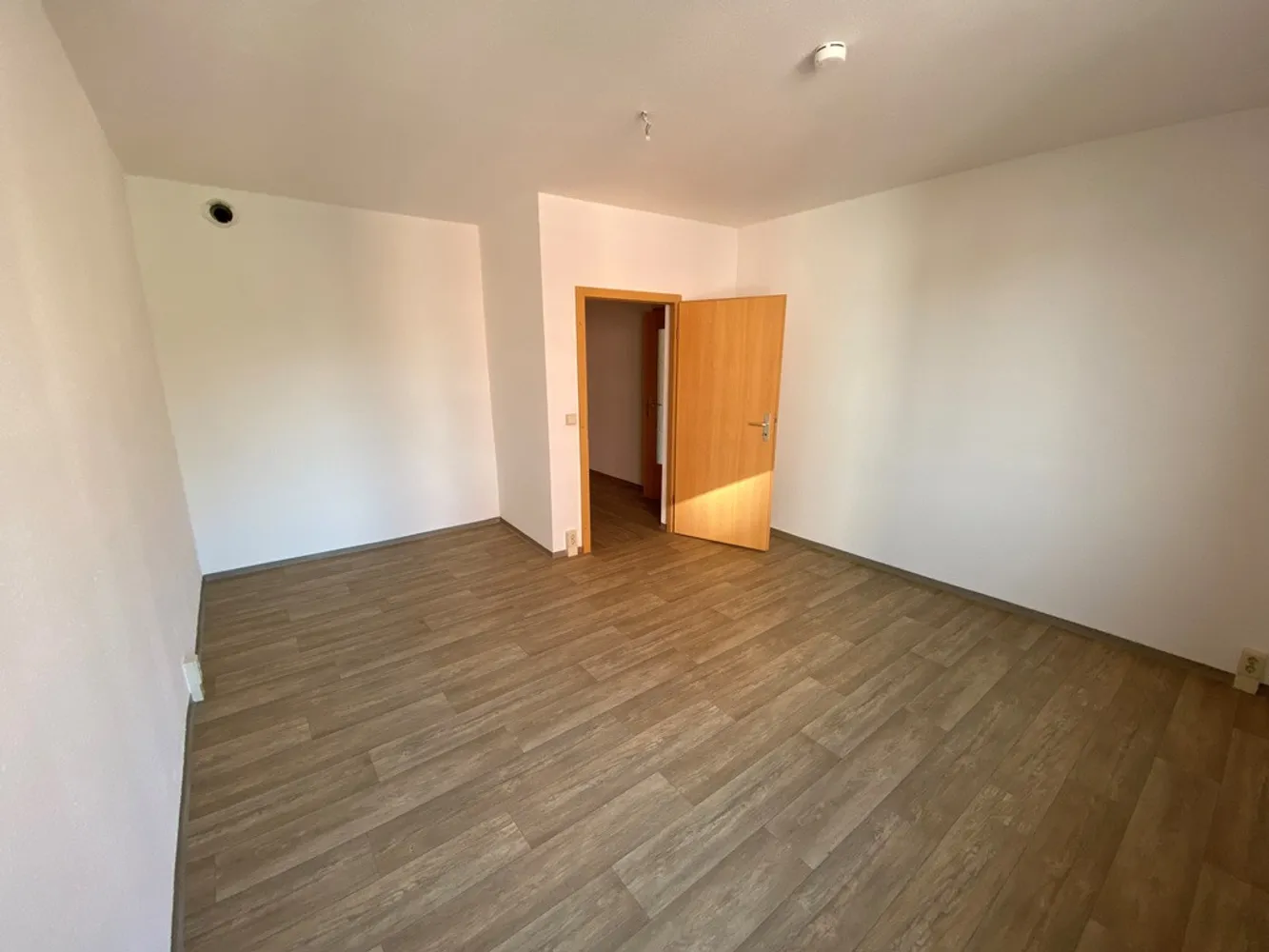 2 Zimmer Wohnung mit 54 m² in Suhl – Bild 6